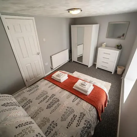 2 Bed Sleeps 4 Central Haverfordwest Town House Exterior photo